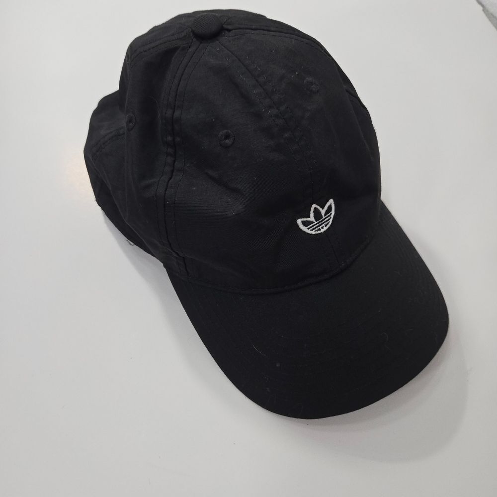 adidas black baseball hat